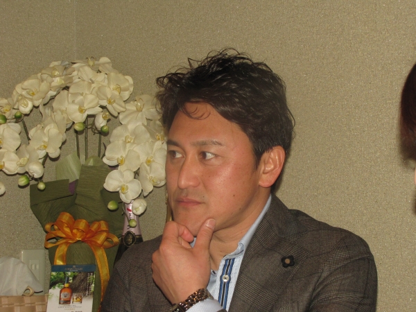 Vol.14　小崎憲調教師との居酒屋対談～ジョイフルステージ’13編～