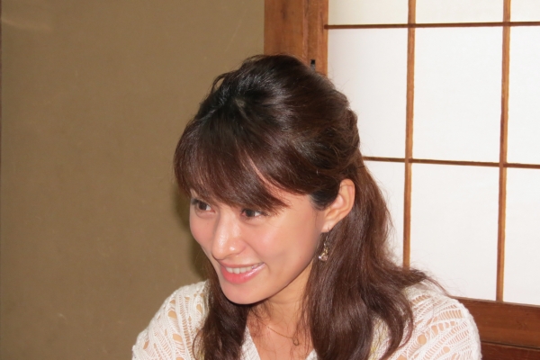 水野由加里と棟広良隆の広尾っ仔REVIEW　Vol.10